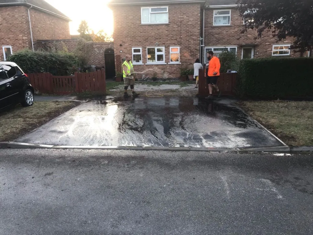 Permeable resin driveway in Nottingham