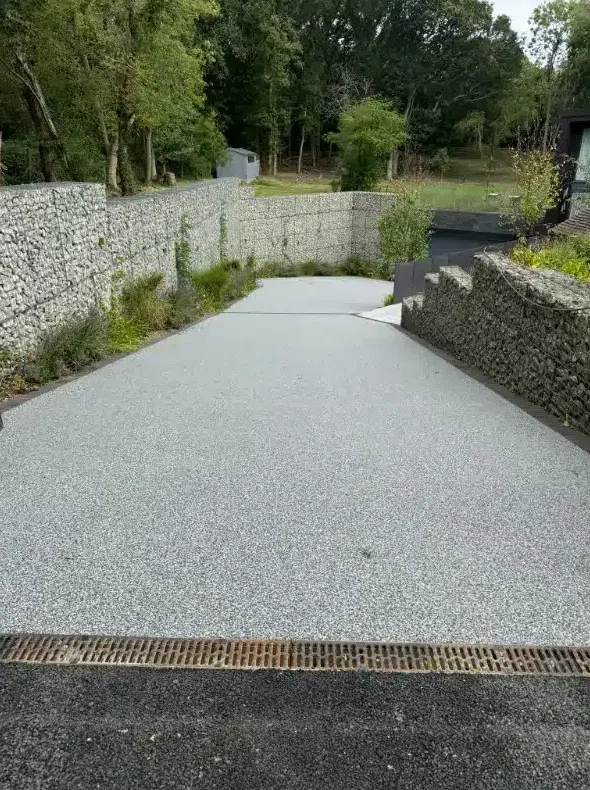 kent resin driveways grey resin driveway gabion wall pathway