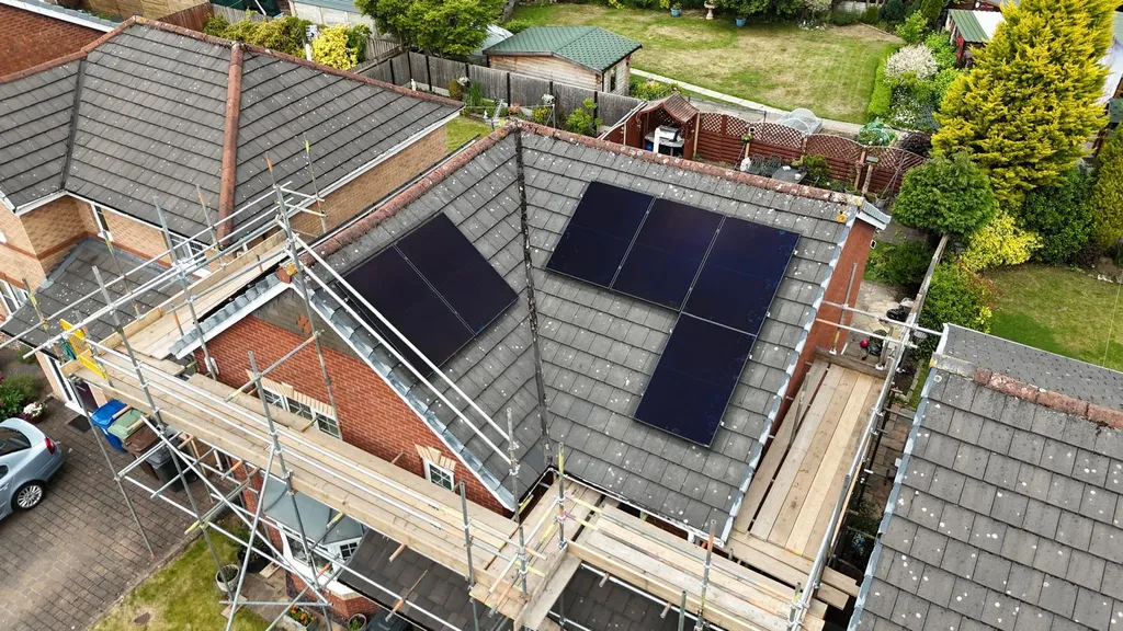 Domestic solar panel installation on a Manchester home by Manchester Renewables
