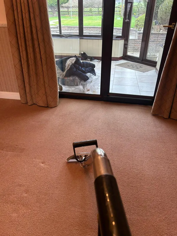 Conservatory carpet cleaning — Manchester
