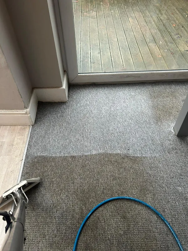 Flood carpet cleaning Manchester